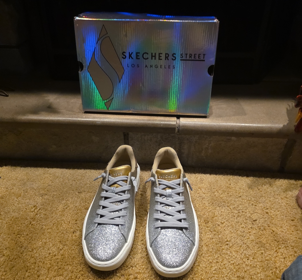 Skechers Women Silver Glitter Lace-Up Sneakers